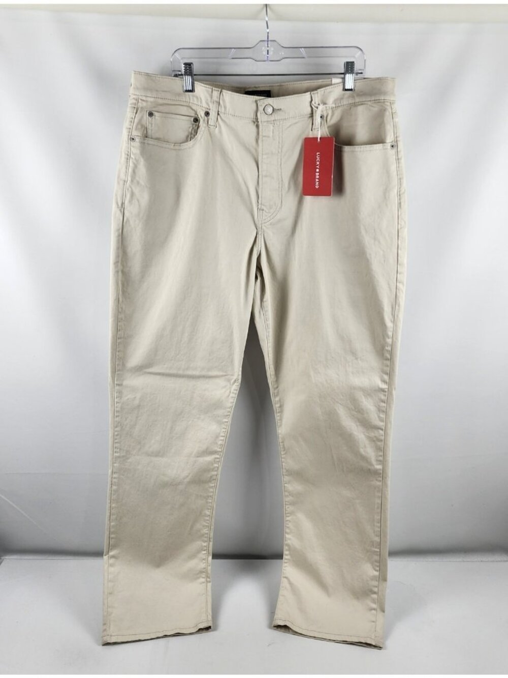 Lucky Brand Jeans Mens 38x32 Beige 410 Athletic Straight Leg Denim NWT